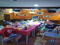 Comiendo en La Competencia